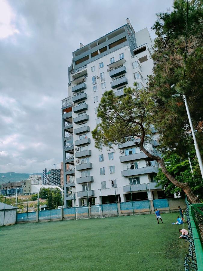 Tbilisi Apartment Tennis Court Esterno foto