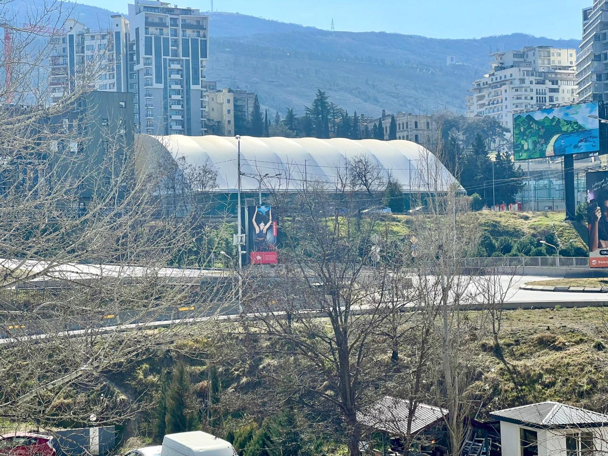 Tbilisi Apartment Tennis Court Esterno foto