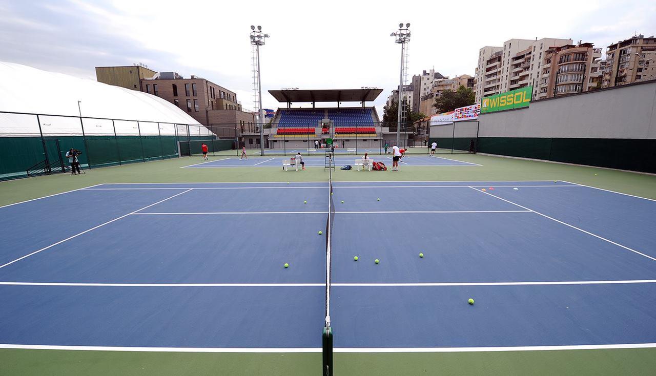 Tbilisi Apartment Tennis Court Esterno foto